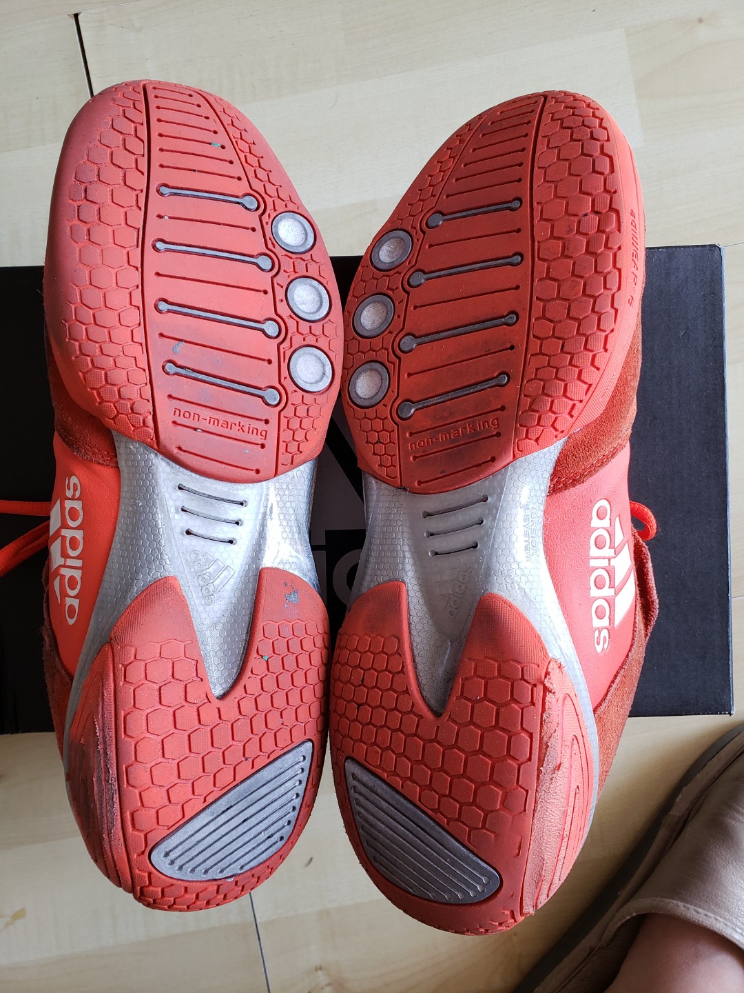Adidas fencing sale shoes pink