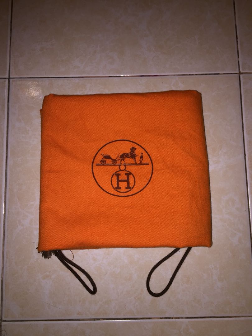 hermes orange dust bag