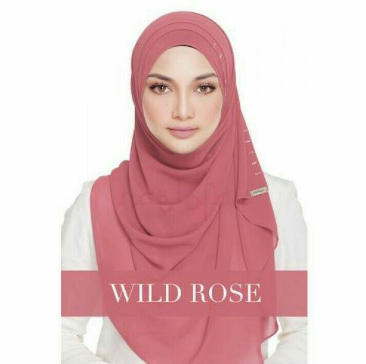 naelofar swimming hijab