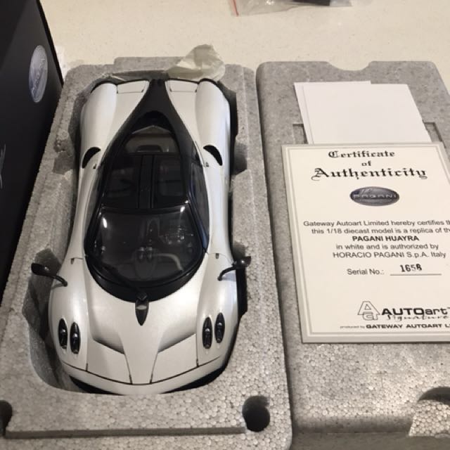 autoart pagani huayra