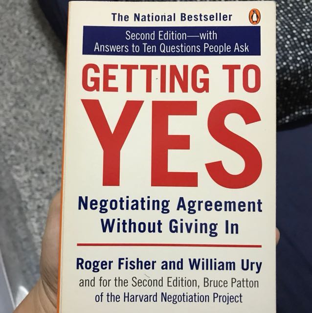 Getting To Yes Negotiating Agreement Without Giving In Books