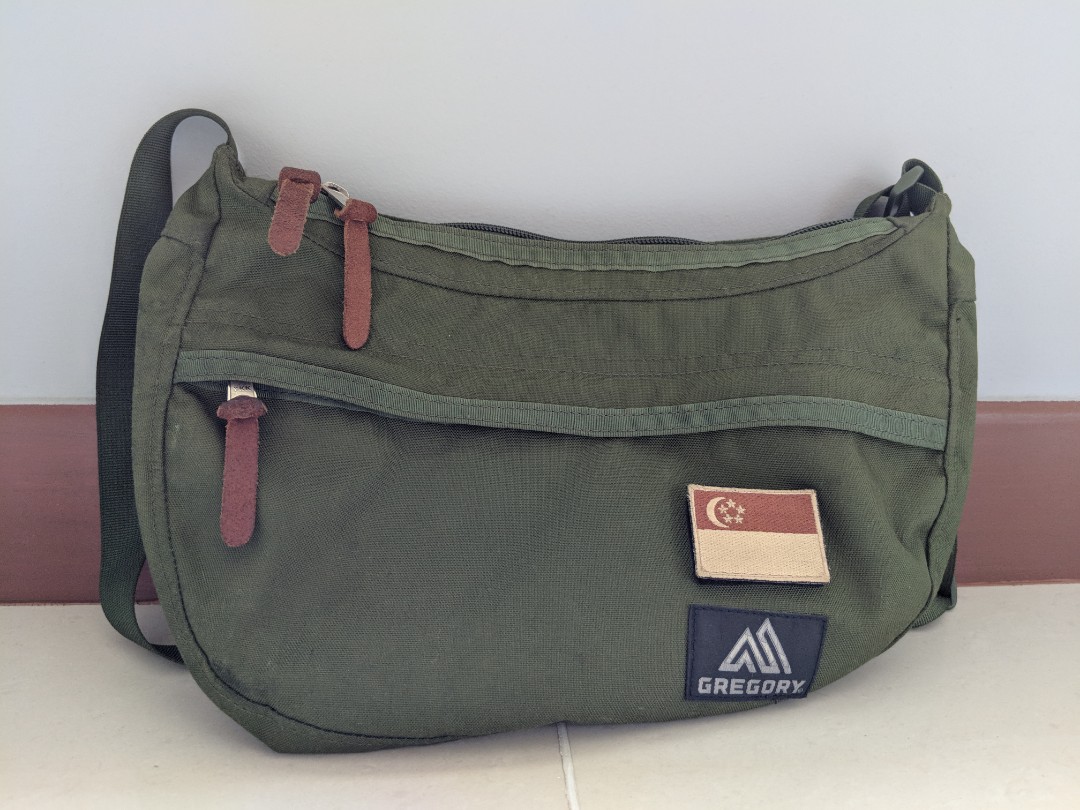 gregory satchel small