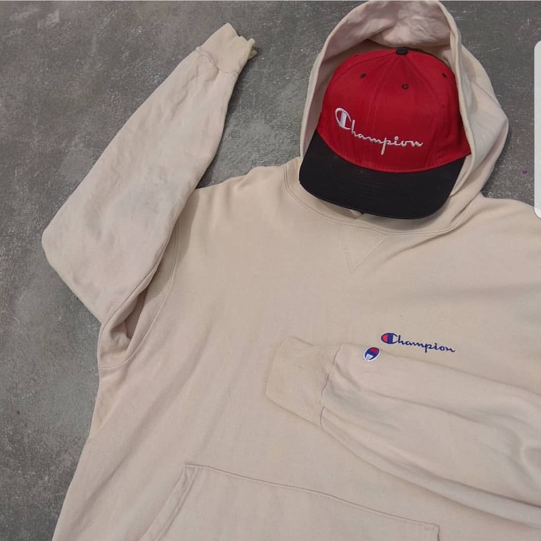 beli hoodie champion original