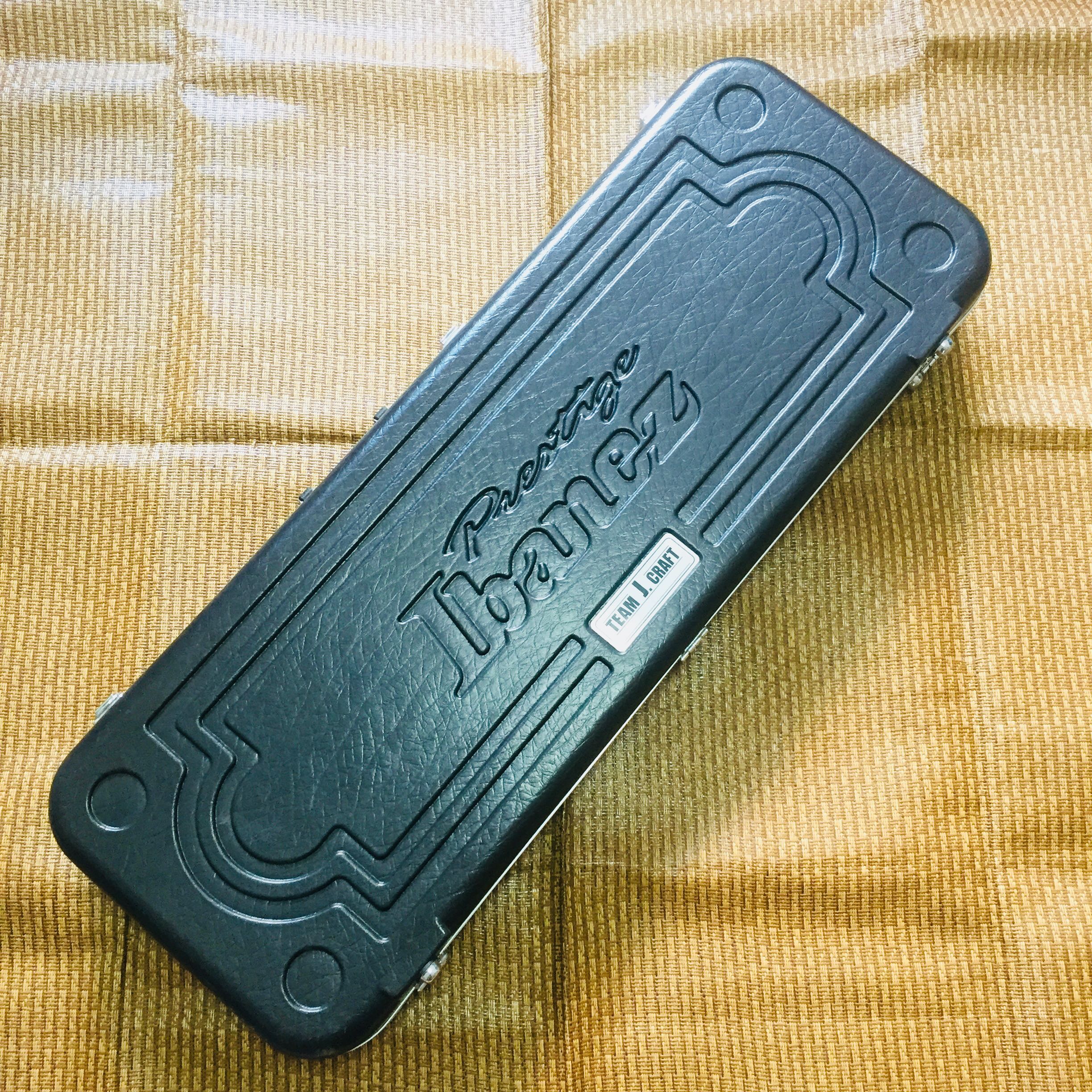 Ibanez Prestige hard case, Hobbies & Toys, Music & Media, Musical Instruments on Carousell