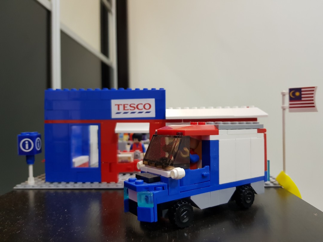 Tesco delivery van lego clearance