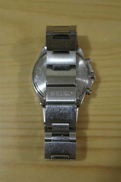 Seiko Chronograph V657-0A10, 名牌, 手錶- Carousell