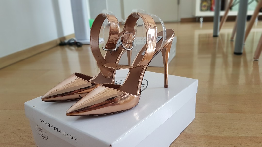 Steve Madden Diva Rose Gold high heels. Size 8 US Luxury Sneakers Footwear on Carousell