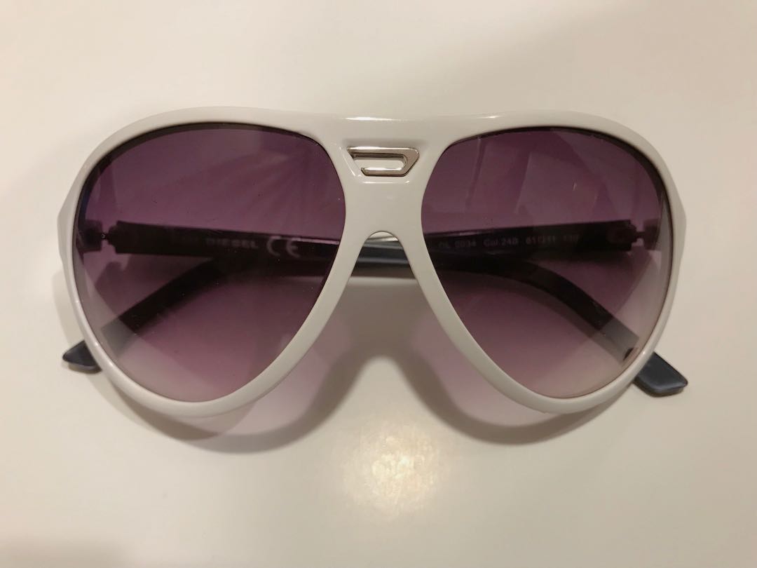 Vin Diesel white sunglasses, Fesyen