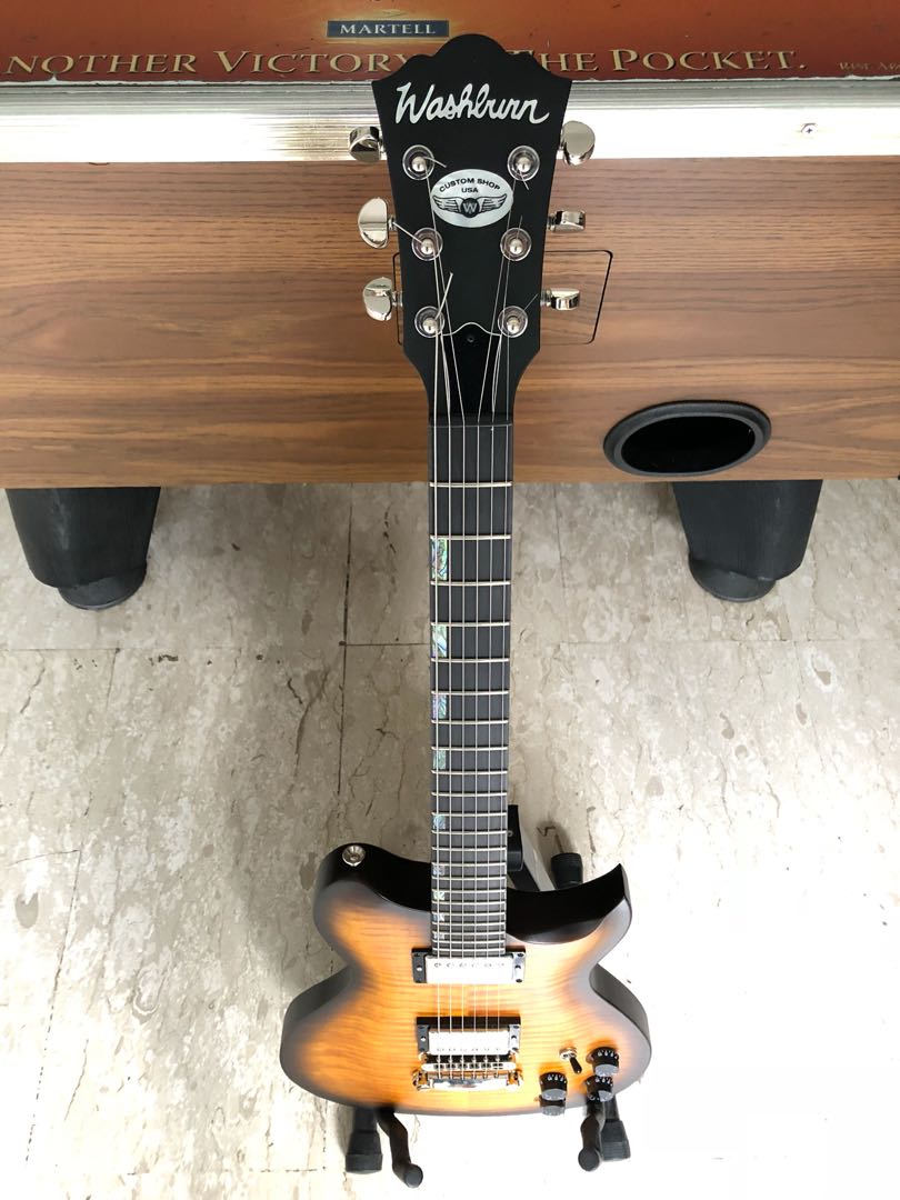 WASHBURN CUSTOM SHOP WI 68 STS, Hobbies & Toys, Music & Media, Musical