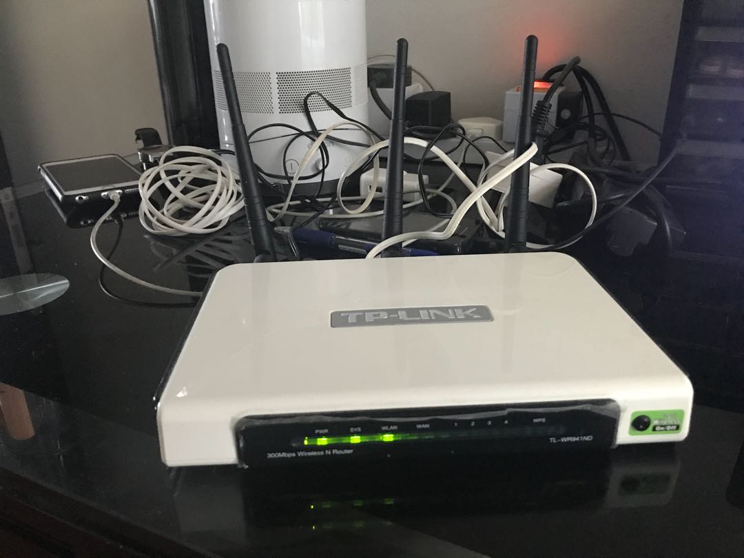 Wireless router - 300 mbps, Computers & Tech, Parts & Accessories ...