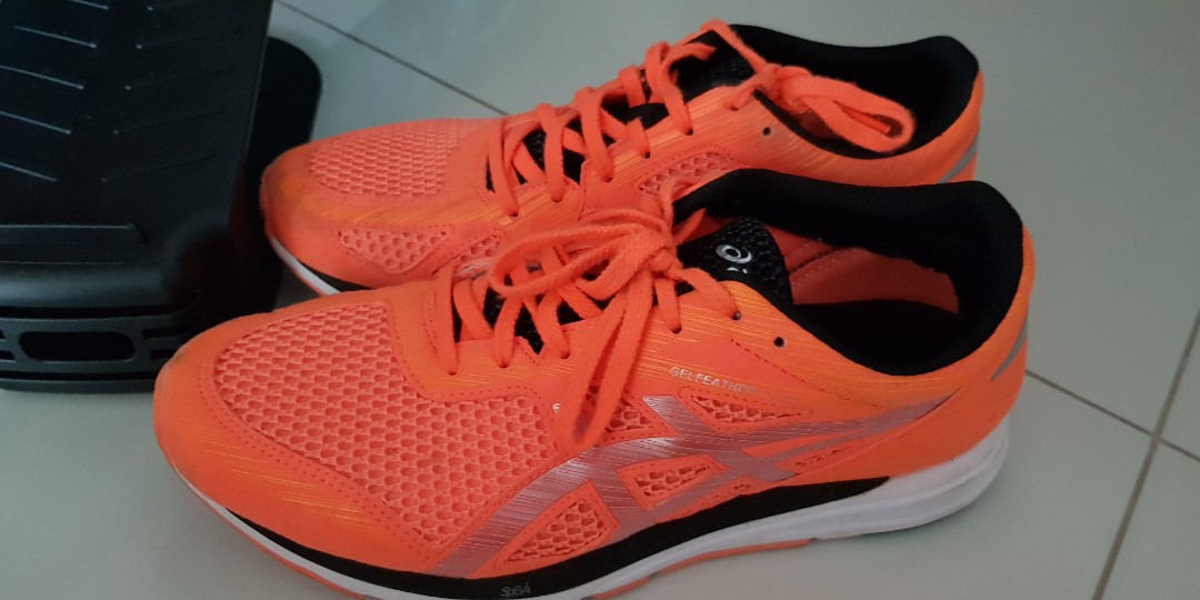 Asics gel feather glide 4 review hot sale
