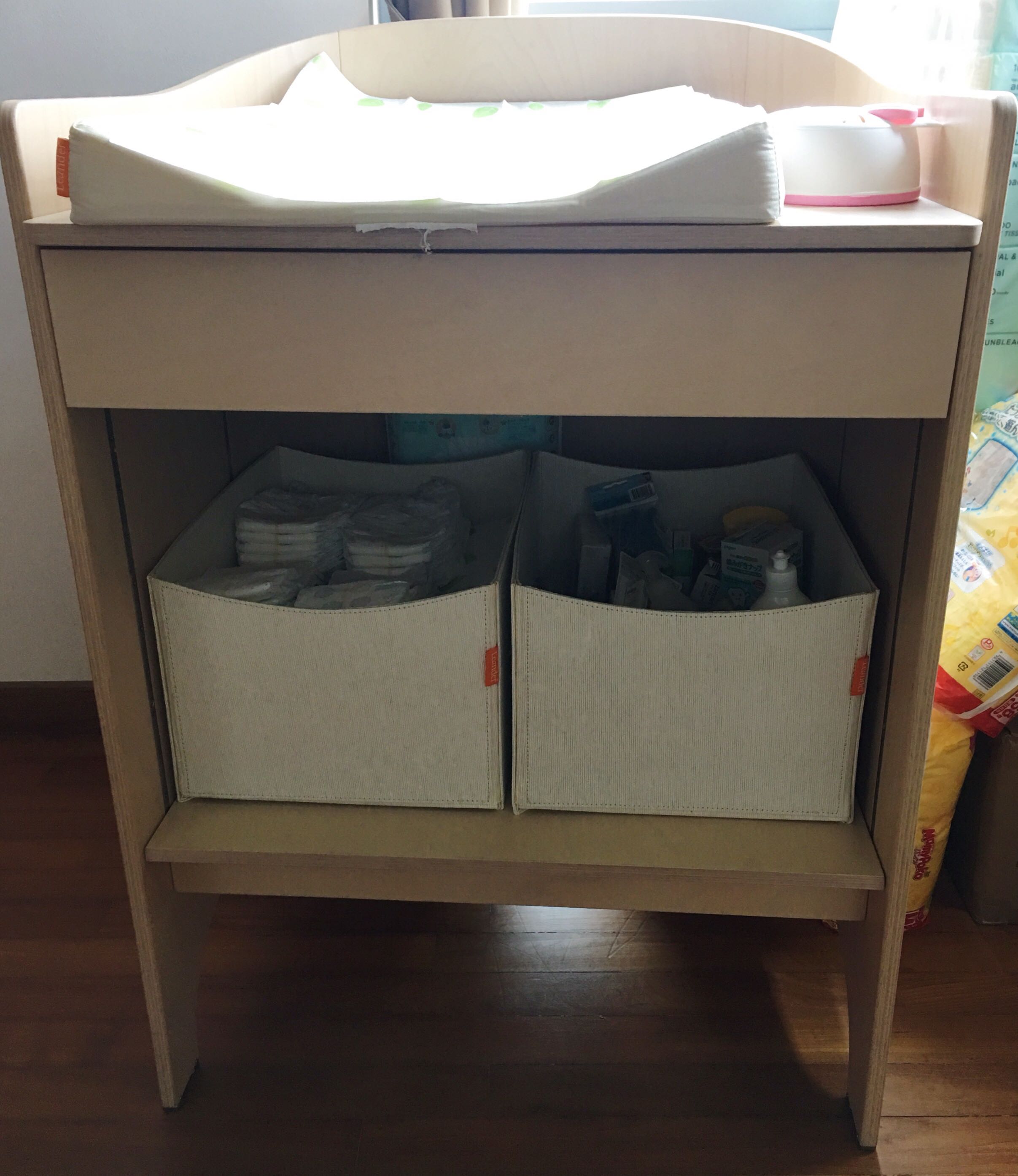Leander Change Table/Diaper changing table, Babies & Kids, Bathing