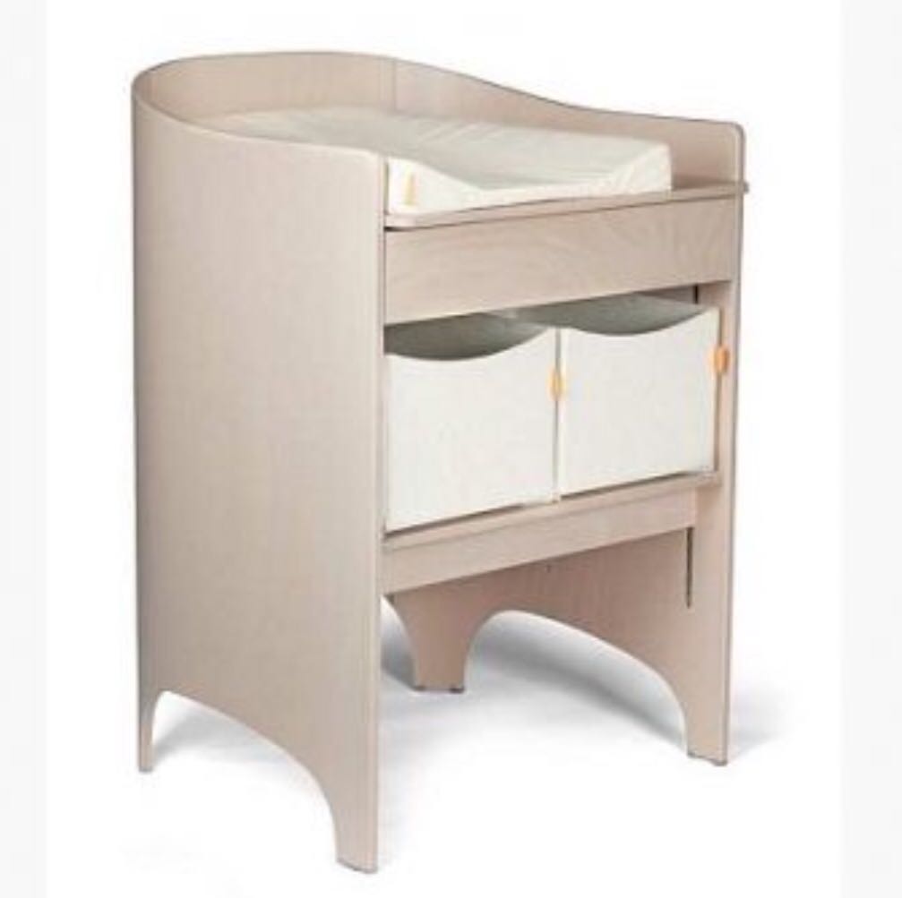 Leander Change Table/Diaper changing table, Babies & Kids, Bathing