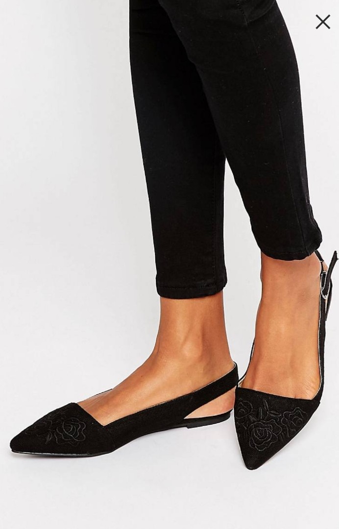 pointed flats with strap