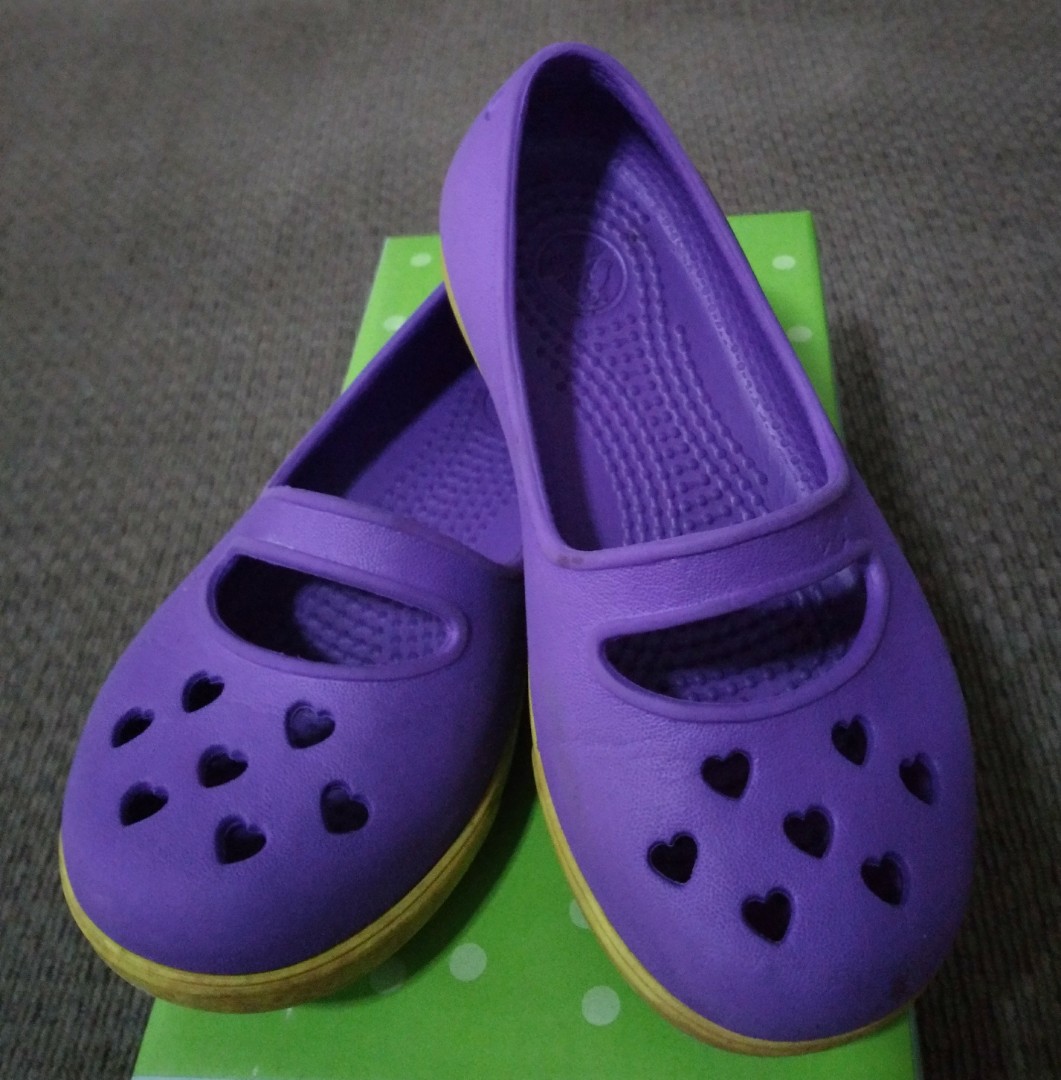 crocs century city mall