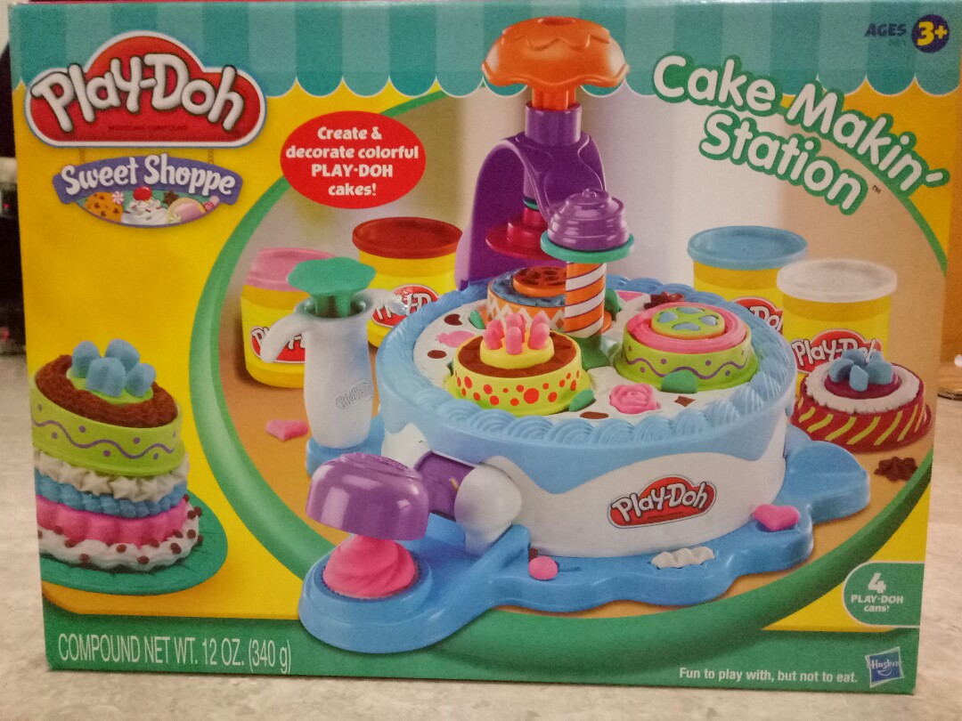 play doh cake makin station