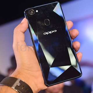 (Kategori: ) berada di . Dikirim oleh blue.gadiss (ID iklan 172033721, Gambar 1). Deskripsi: .