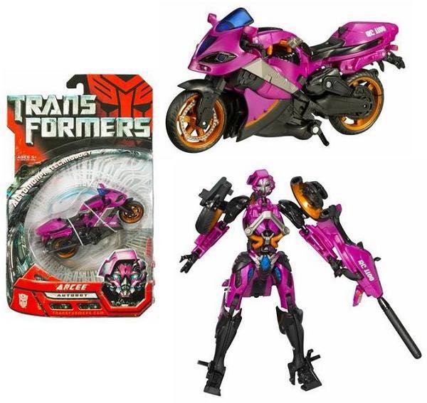 Brand new Hasbro Transformers Movie Deluxe, Arcee, Hobbies & Toys, Toys