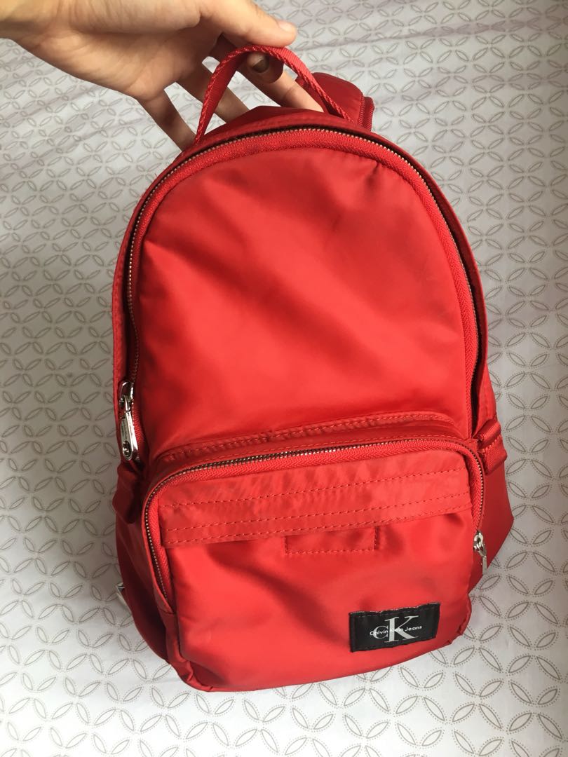 nul Spanje Gangster Calvin Klein Pilot Twill Backpack - RED, Women's Fashion, Bags & Wallets,  Purses & Pouches on Carousell