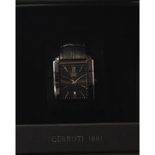 Cerruti 1881 leather watch Men s Fashion Watches Accessories