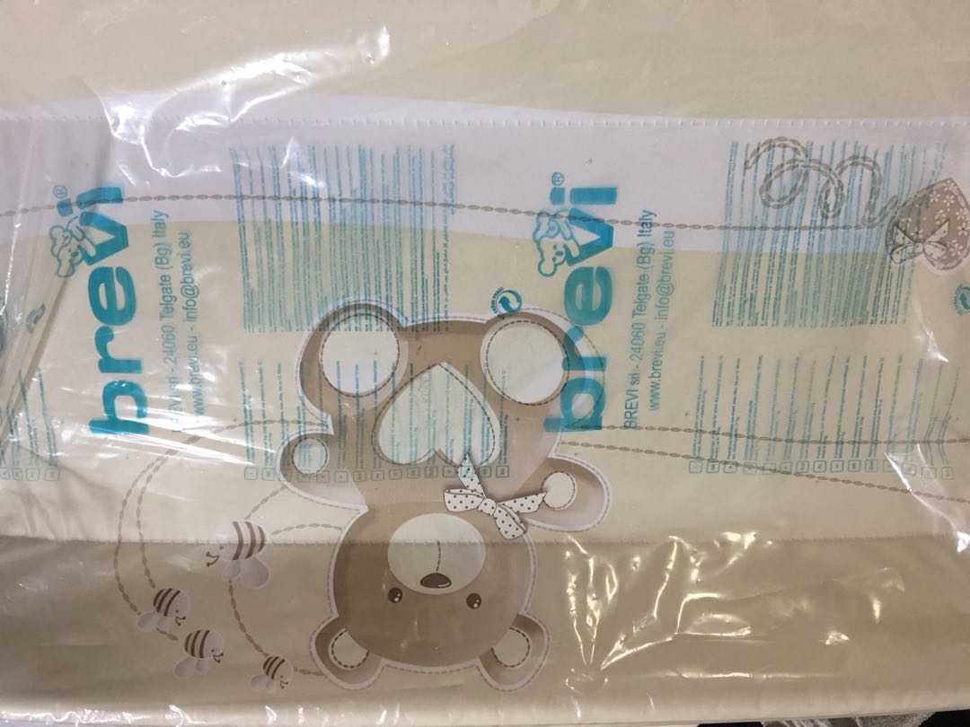 Diaper changing top, Babies & Kids, Bathing & Changing, Changing Mats