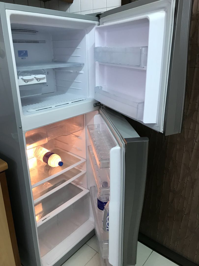 Hitachi fridge RT310EMS(SLS), TV & Home Appliances, Kitchen Appliances