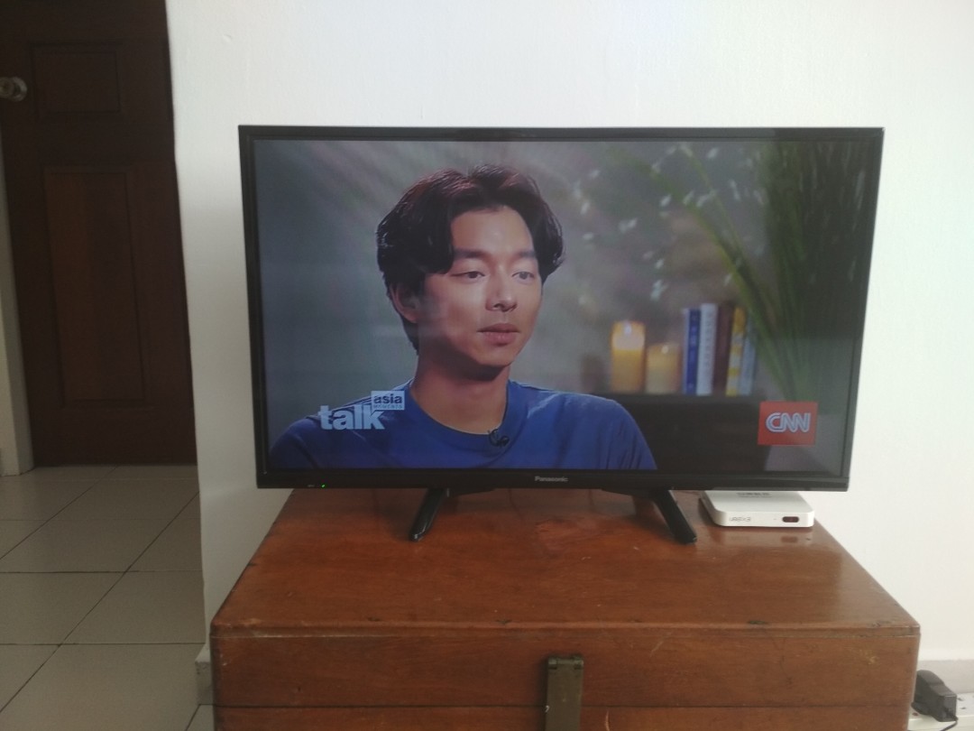 Panasonic Th 32c400s 32inch Led Tv With Dvb T2 Home Appliances Tvs Entertainment Systems On Carousell