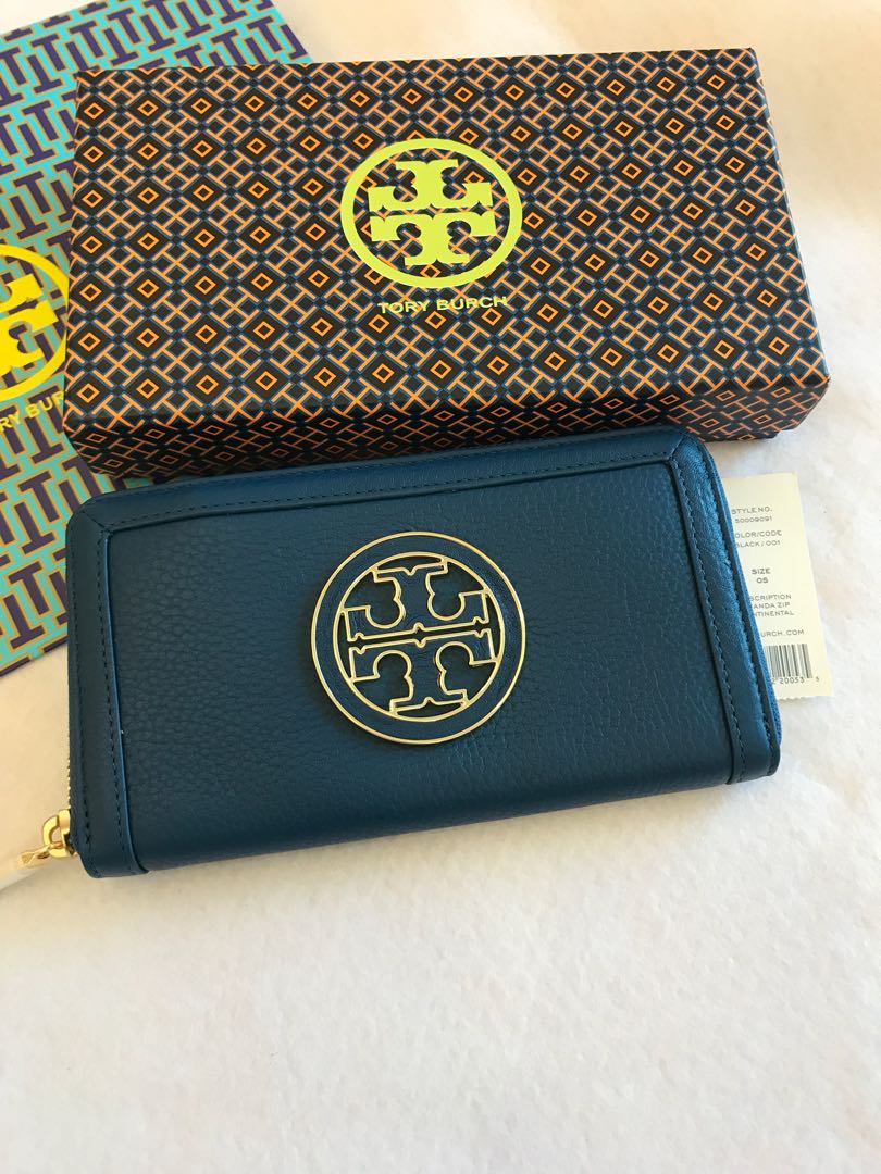 Ready Stock)Original Tory Burch Amanda Zip Continental Wallet, Women's  Fashion, Bags & Wallets, Purses & Pouches on Carousell