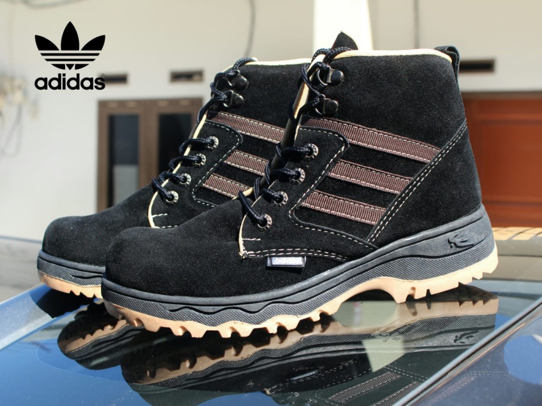 sepatu safety adidas original
