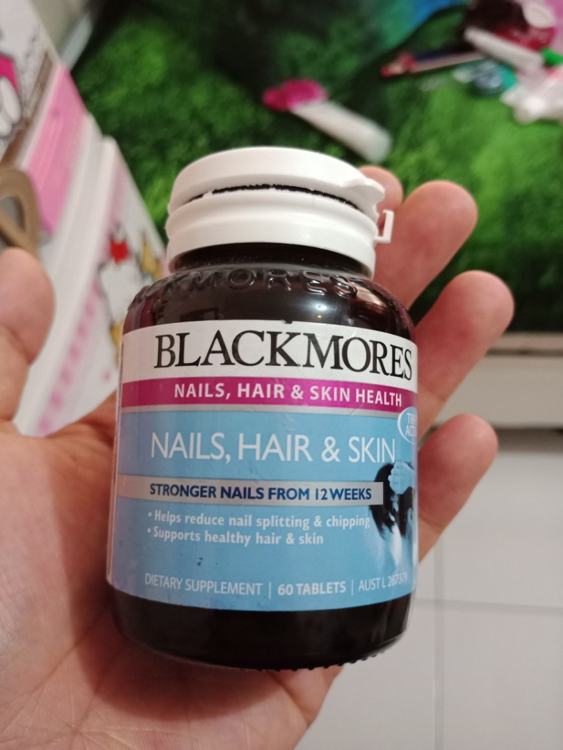 Suplemen Rambut Kuku Kulit Black Mores Fesyen Wanita Aksesoris Di Carousell