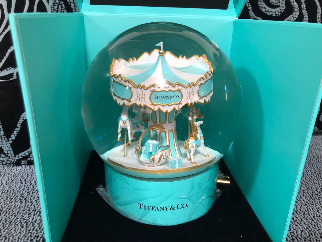 TIFFANY AND CO - Musical Carousell Snow Globe, Luxury, Accessories on