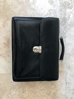 NEVER USED LEATHER BRIEFCASE