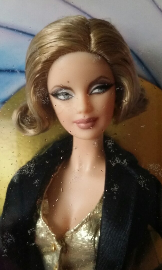 barbie 007