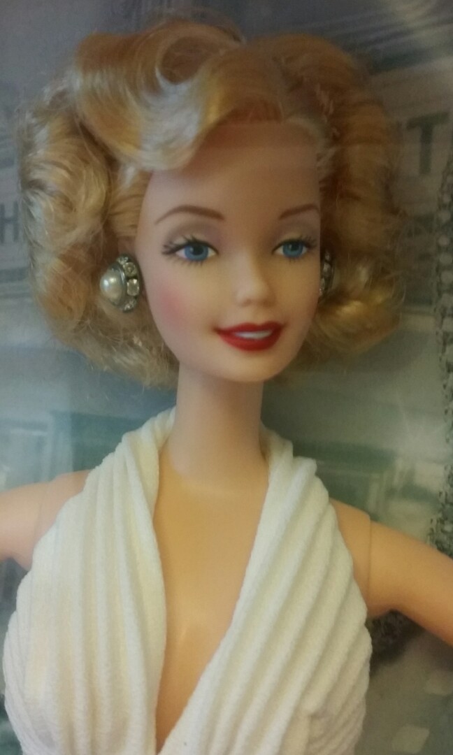 marilyn monroe doll