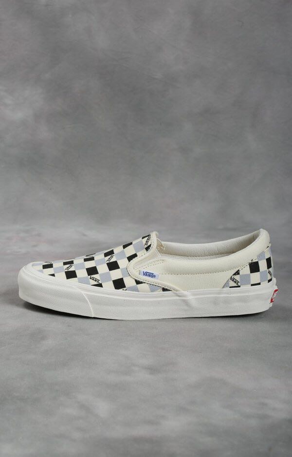 vans vault tri check