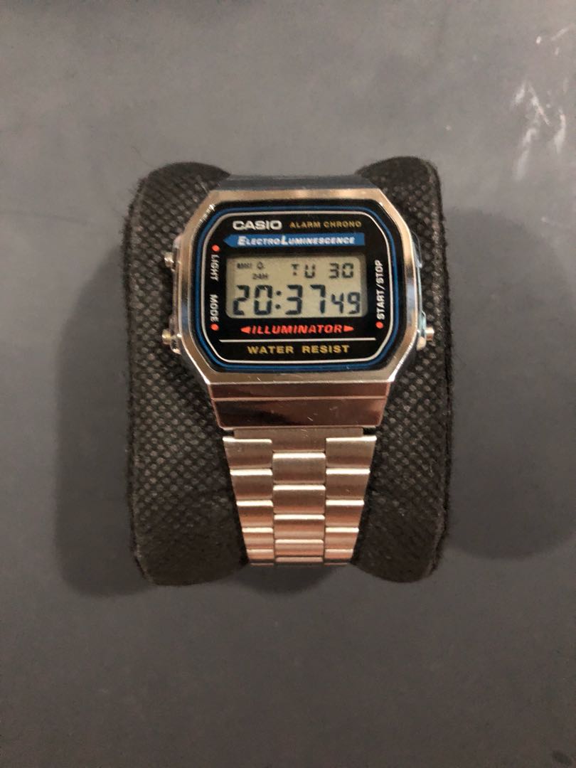 Casio Digital Watch (Category: Men's Watches) located in Makati City. Submitted by milesque (Listing ID 172211348, Image 1). Description: Watch is slightly used and kept well as seen in photos. No issues with the watch..