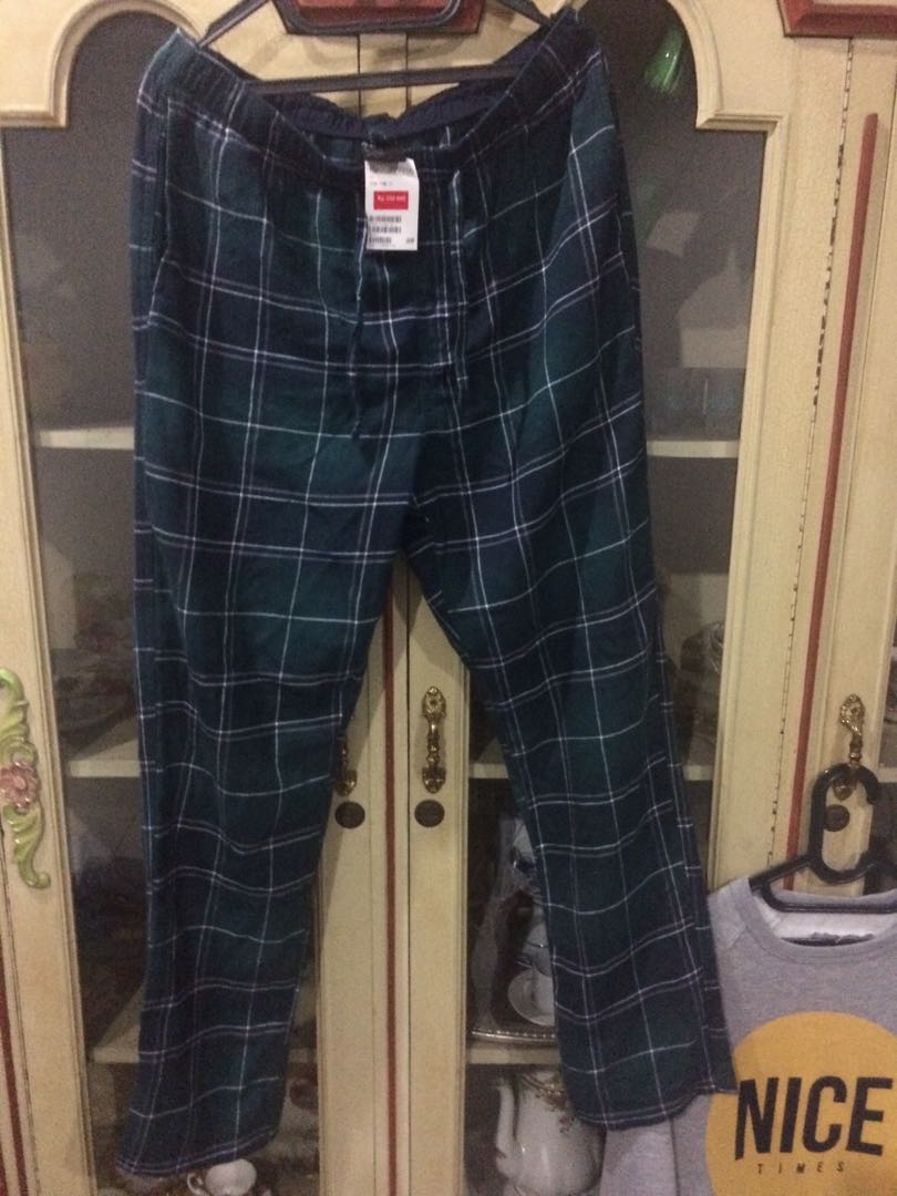 h&m checkered pants mens