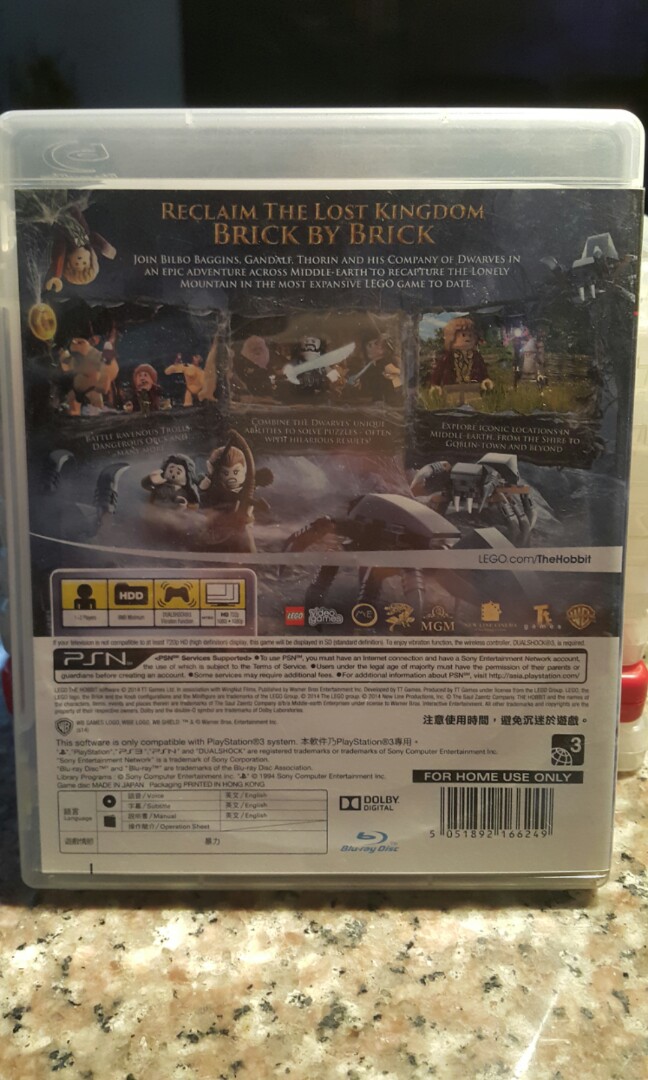 Lego: The Hobbit (Category: Xbox) located in Bacoor. Submitted by itsmereyyy (Listing ID 172205281, Image 2). Description: Slightly used; price is negotiable.