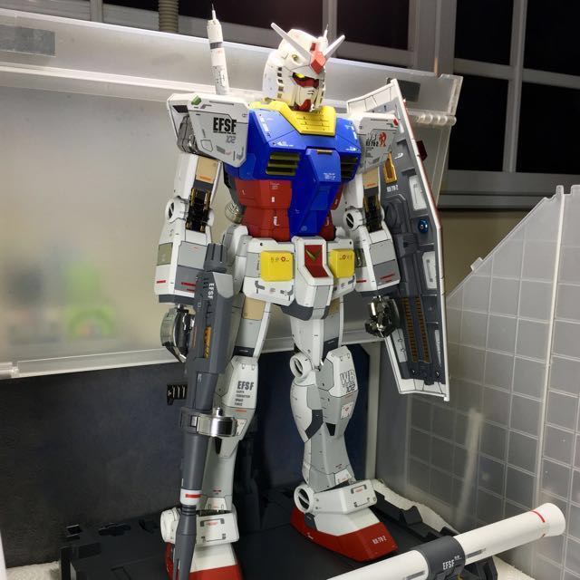 RX-78-2 Gundam Mega Size Model 1/48