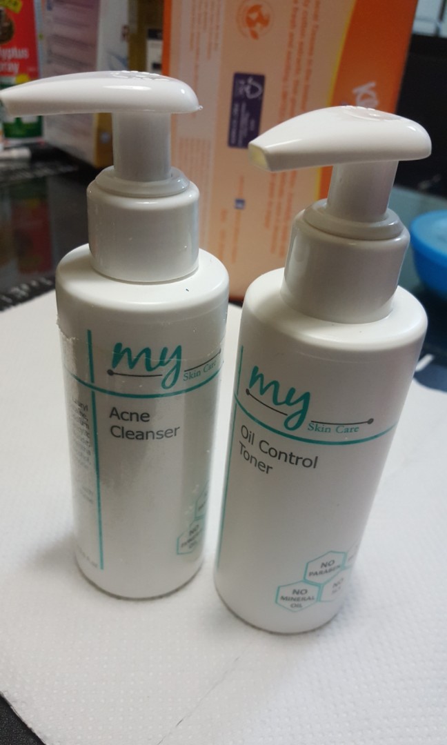 myclinic acne cleanser