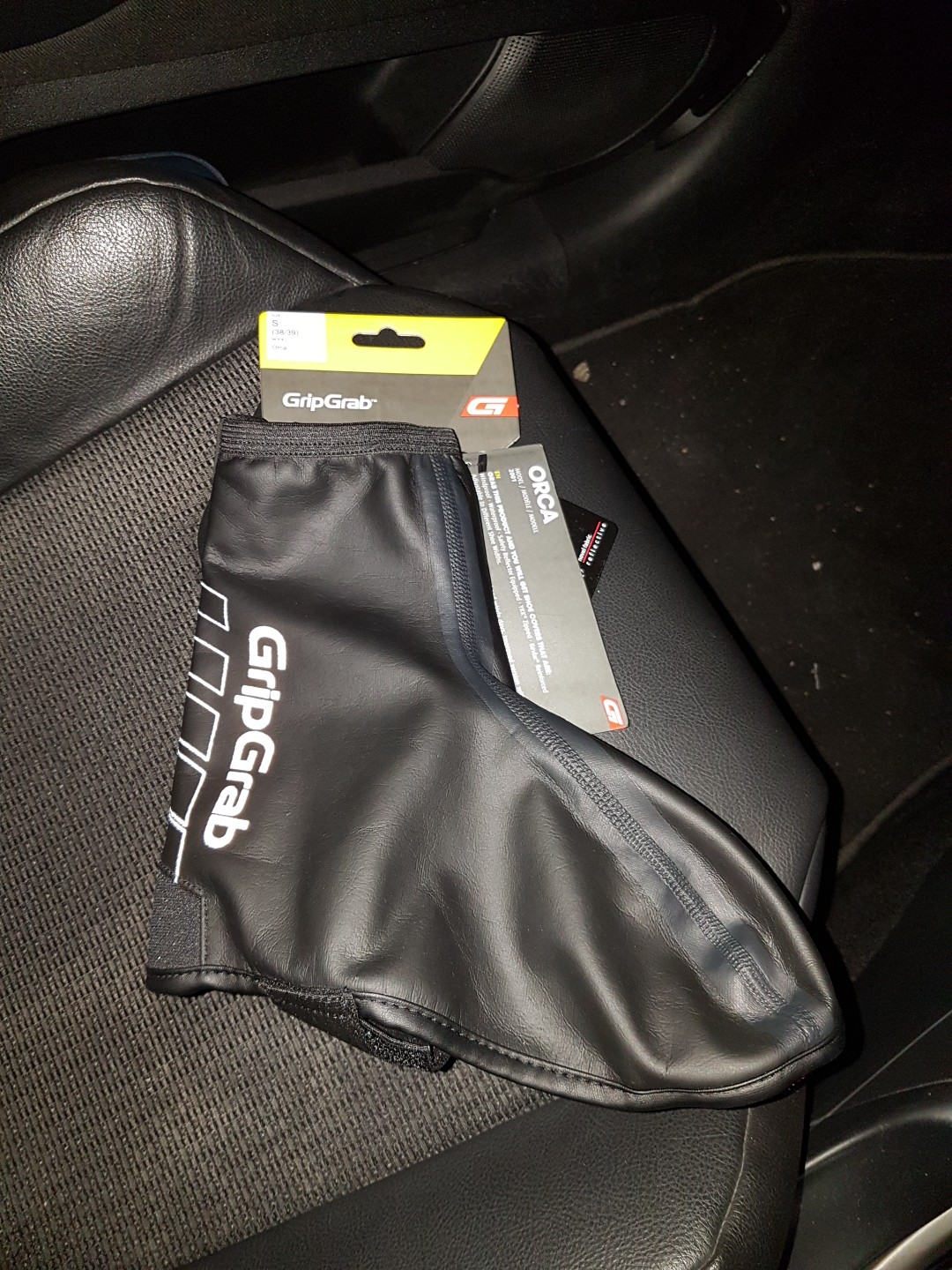 orca shoe covers