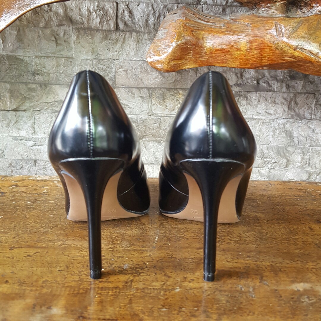Women's habit cheap pointed pump