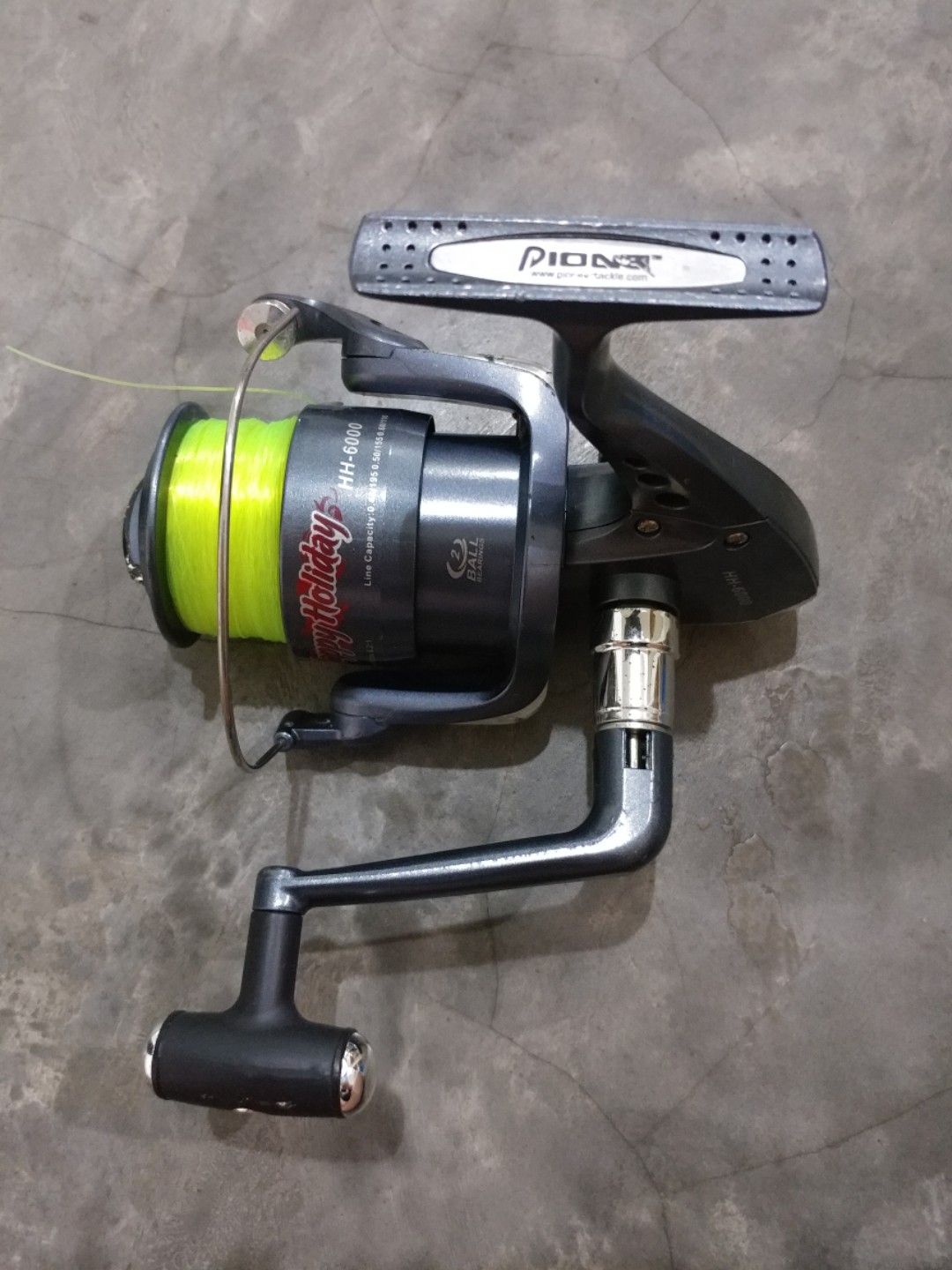 pioneer fishing reel