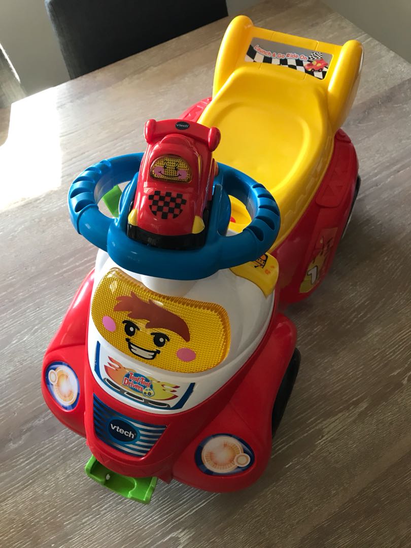 vtech toot toot ride on car