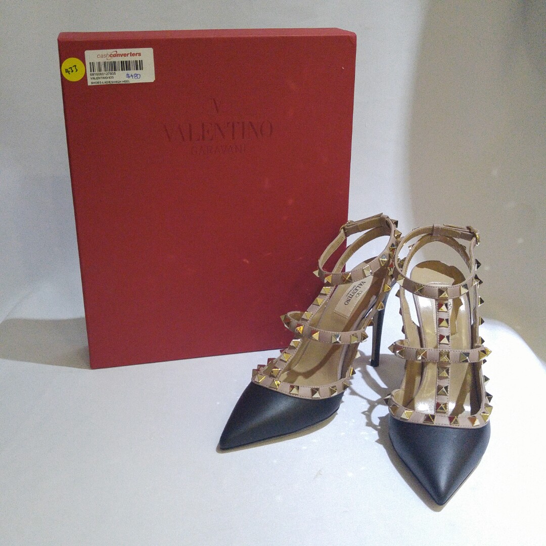 valentino rockstud t strap pump