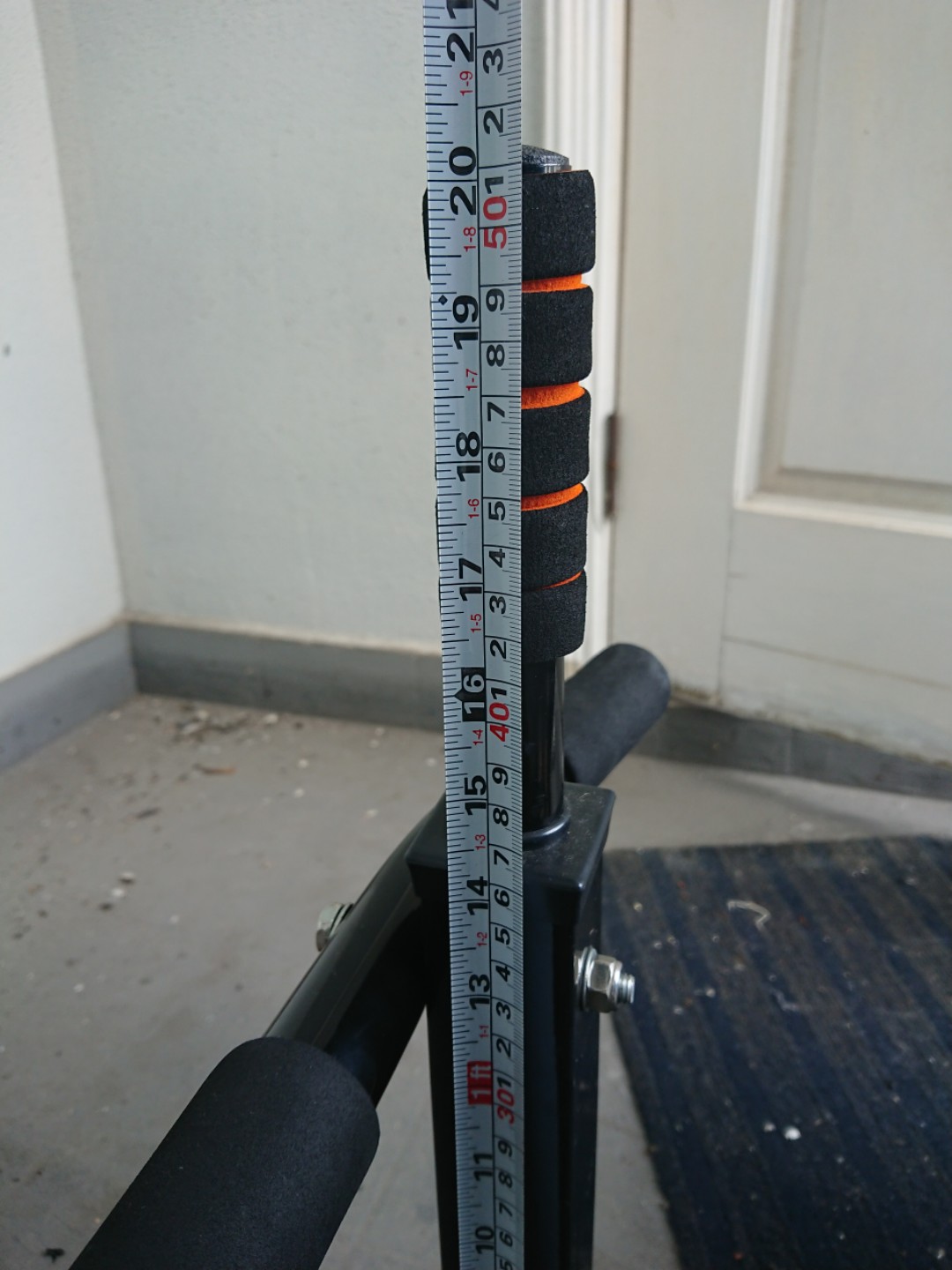 Wall Mounted Pull Up Bar(Screws Provided), Sports Equipment, Exercise