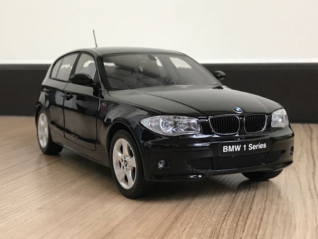 1:18 Kyosho BMW 120i Hatchback (Black), Hobbies & Toys, Toys