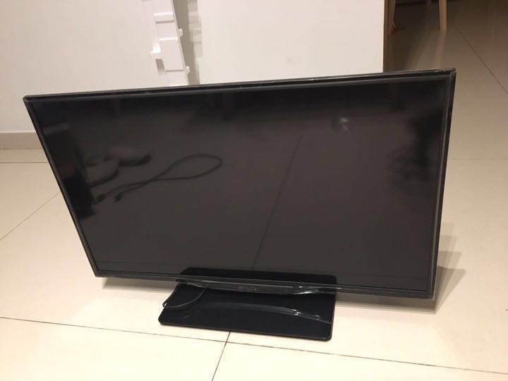32 Inch Phillps Tv Plus Stand Free Xiaomi Box Home Photo