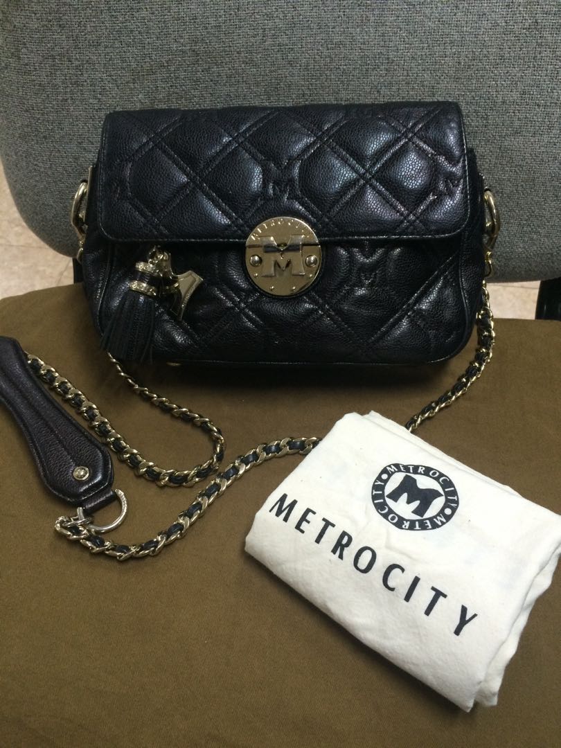 Authentic Metro City Sling bag