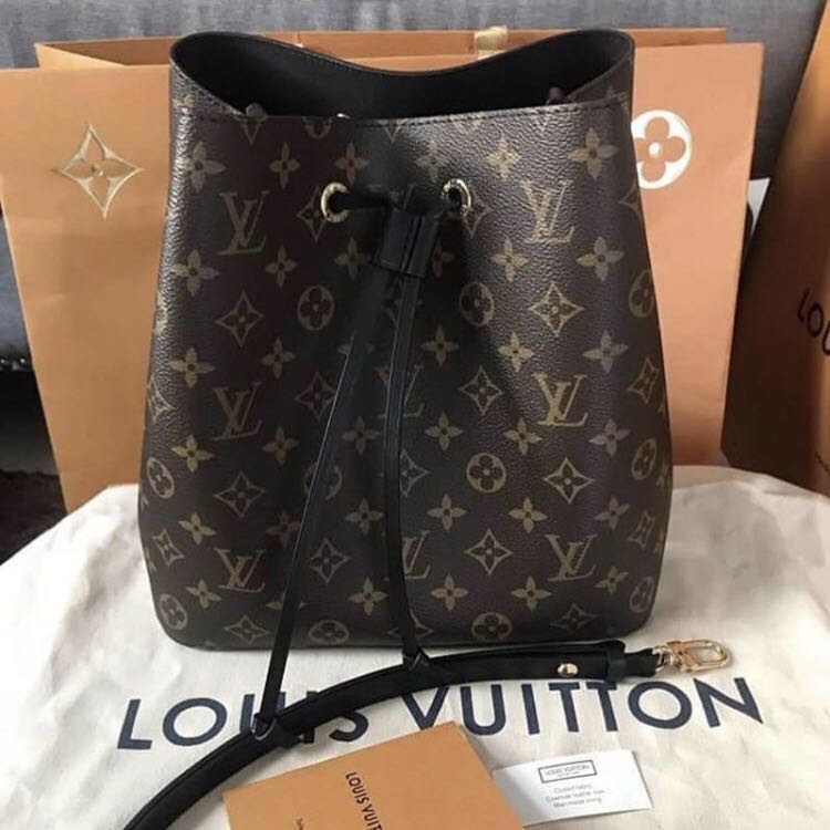 Louis Vuitton LV Neo Noe Bucket Bag Noir Monogram, Luxury, Bags & Wallets  on Carousell